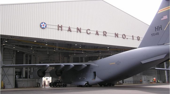 C-17 Fuel Cell Nose Dock Hangar